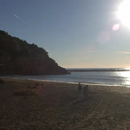 Il Borgo Pensionat Levanto